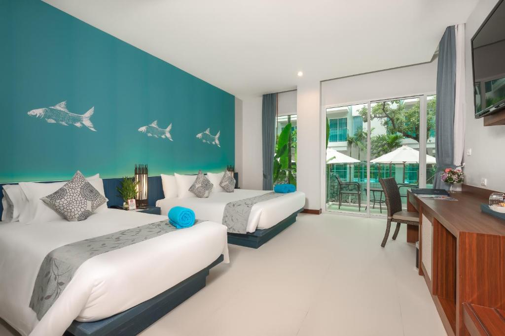 Fishermen's Harbour Hotel
