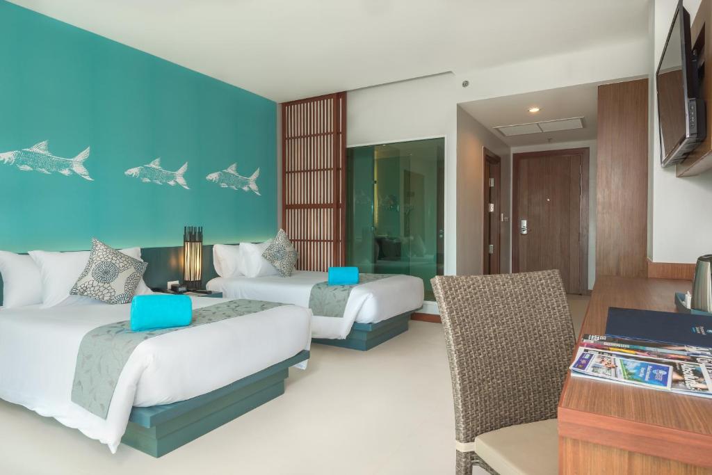 Fishermen's Harbour Hotel