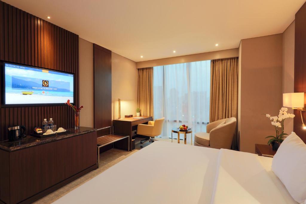 Grand Vista Hanoi Hotel