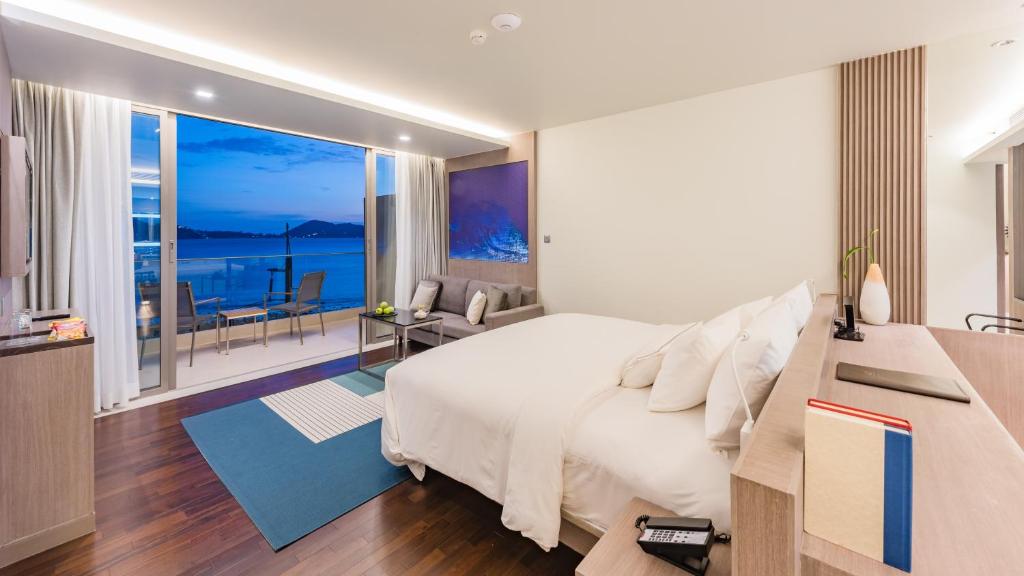 Ocean Front Beach Hotel