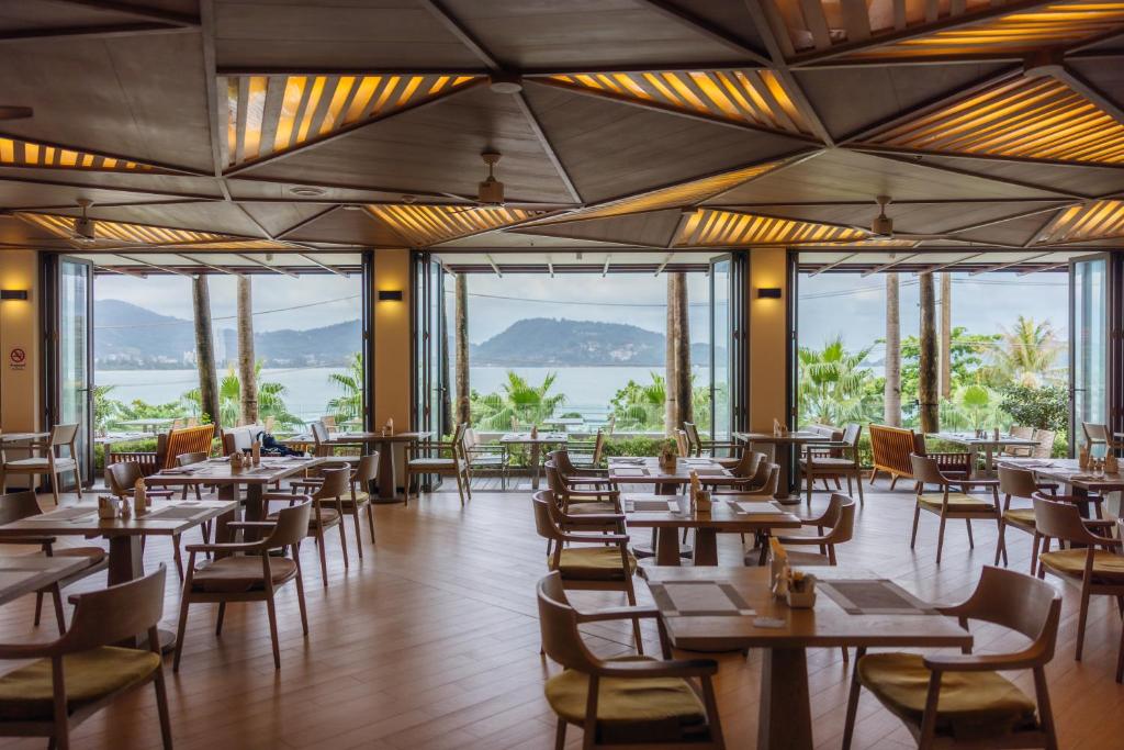 Ocean Front Beach Hotel