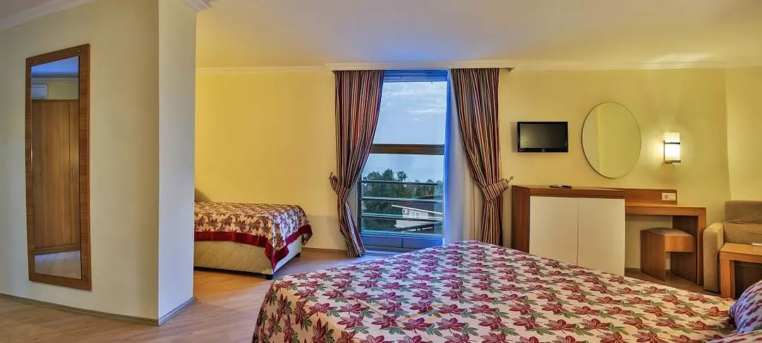 Hedef Beach Hotel