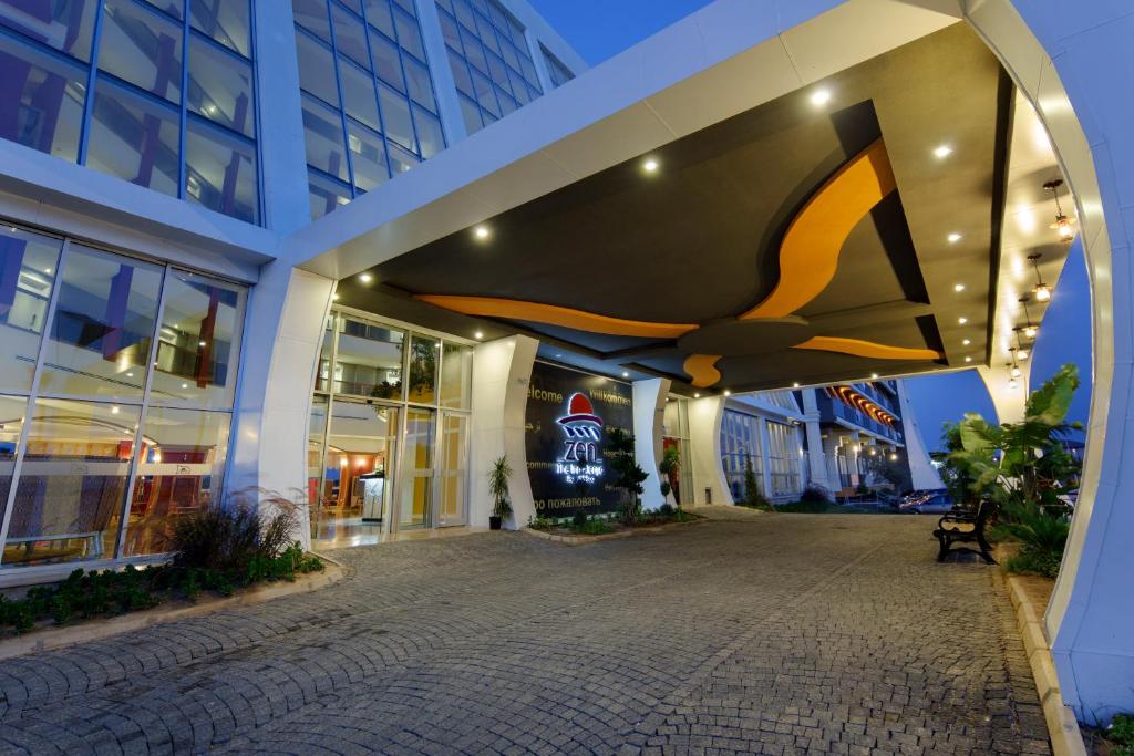 Senza The Inn Resort