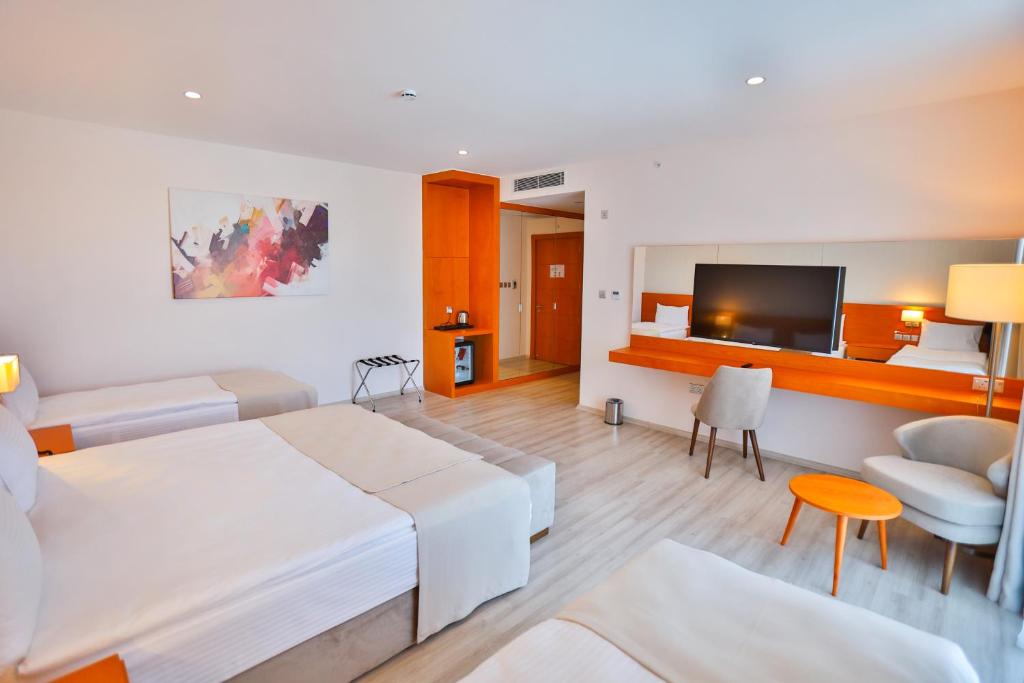 Caddem Inn Hotel