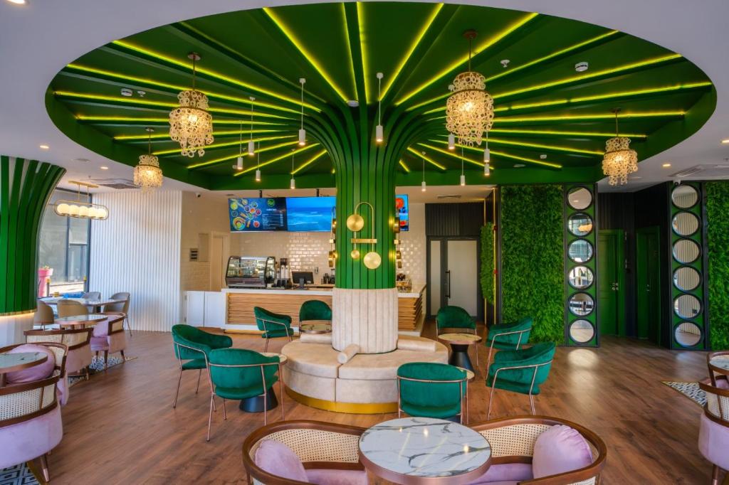 Caddem Inn Hotel